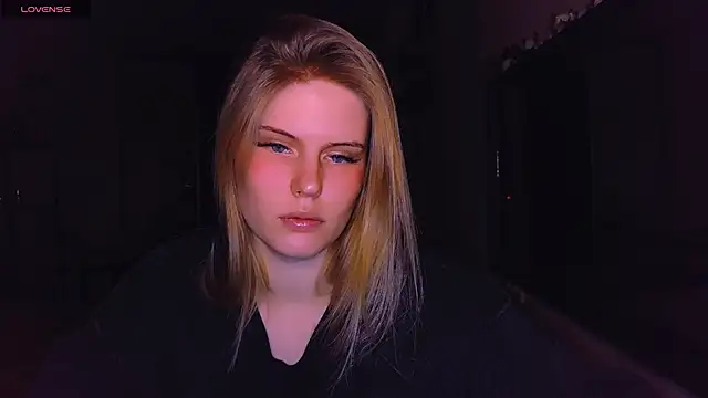Snapshot of VoluptuousDreams chatting on 22, 2, 2025 VoluptuousDreams online show from 22, 2, 2025