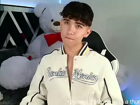 Snapshot of Niico_Cruz chatting on 2, 2, 2025 Niico Cruz online show from 2, 2, 2025