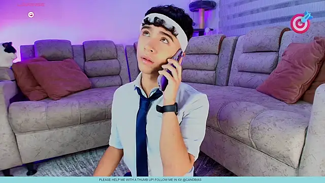 Snapshot of Niico_Cruz chatting on 17, 10, 2025 Niico Cruz online show from 17, 10, 2025