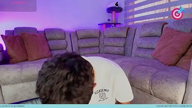 Niico Cruz online show from 26, 10, 2025