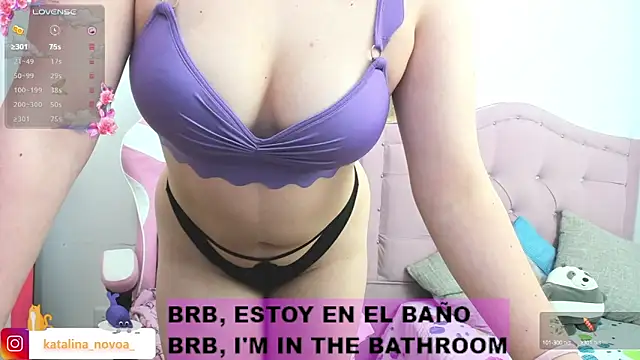 Katalina novoa online show from 7, 11, 2025