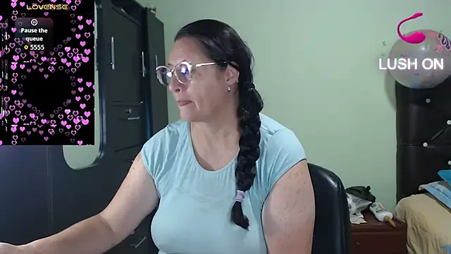 hairyglad69 online show from 18, 10, 2025