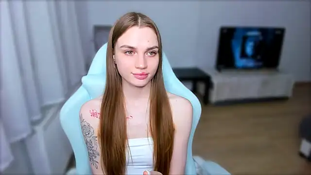 StellaLawless online show from 19, 2, 2025