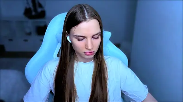 StellaLawless online show from 14, 10, 2025