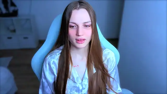 StellaLawless online show from 3, 4, 2026