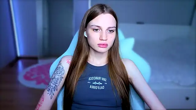 StellaLawless online show from 20, 7, 2026