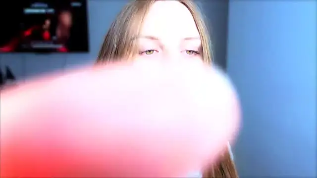 StellaLawless online show from 12, 4, 2026