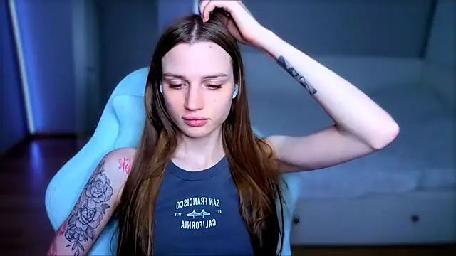 StellaLawless online show from 22, 7, 2026