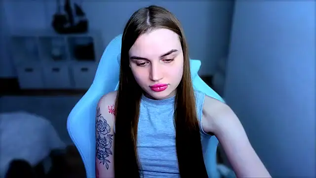 StellaLawless online show from 6, 11, 2025