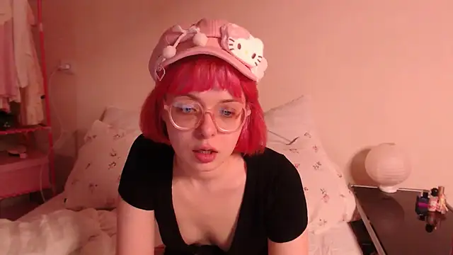 KatieMelone online show from 15, 7, 2026
