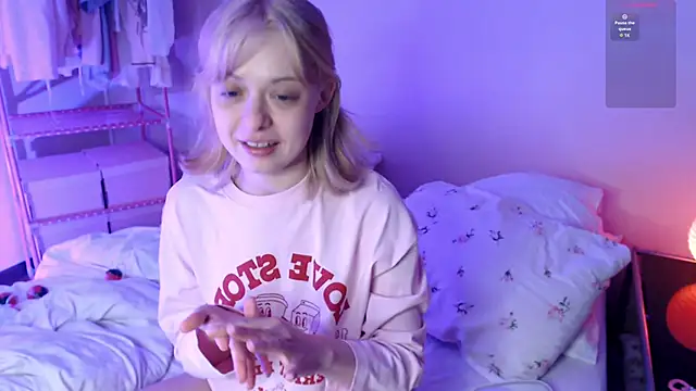 KatieMelone online show from 15, 2, 2026