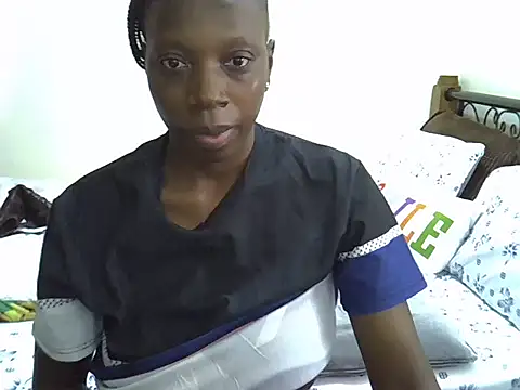 Sweet Bear online show from 19, 12, 2025