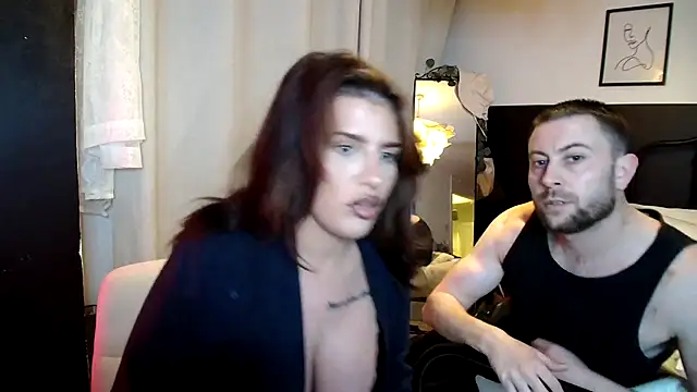 Bustyjessicalouu online show from 22, 12, 2024