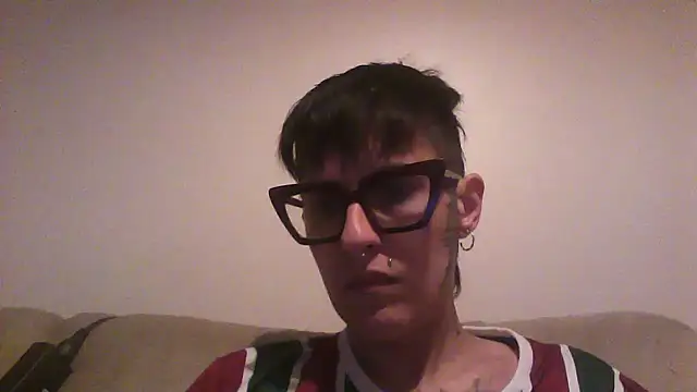 Snapshot of nickfxx chatting on 9, 11, 2025 nickfxx online show from 9, 11, 2025