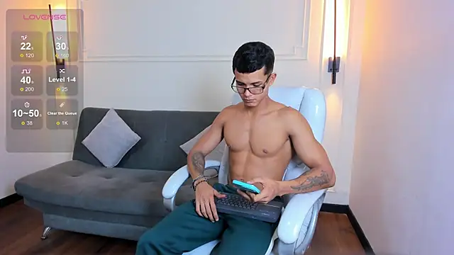 Paradise boy s online show from 10, 11, 2025