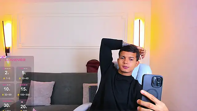 Paradise boy s online show from 18, 4, 2026