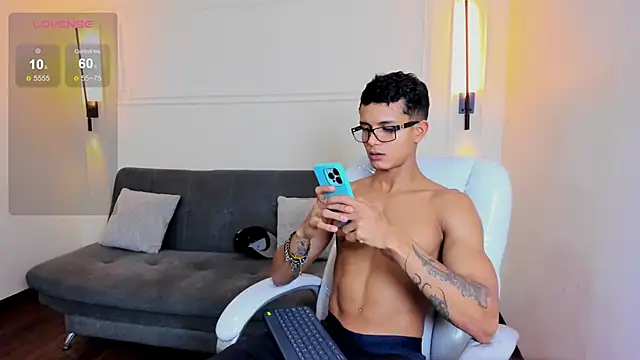 Paradise boy s online show from 12, 11, 2025