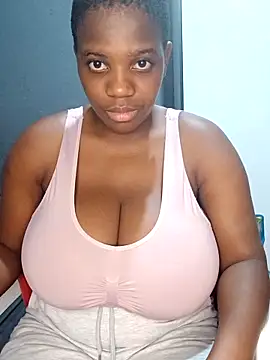 Snapshot of Bigchoccojugsxx chatting on 25, 3, 2026 Bigchoccojugsxx online show from 25, 3, 2026