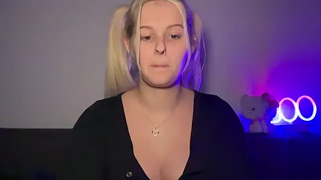 Allylove03 online show from 6, 1, 2026