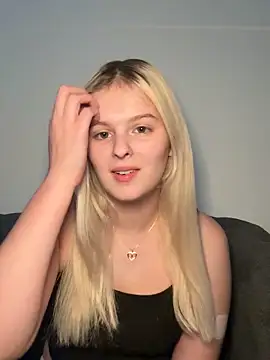 Allylove03 online show from 9, 2, 2026