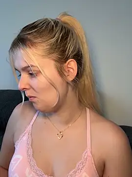 Allylove03 online show from 13, 2, 2026