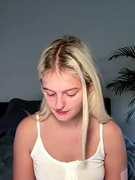 Allylove03 online show from 8, 12, 2024