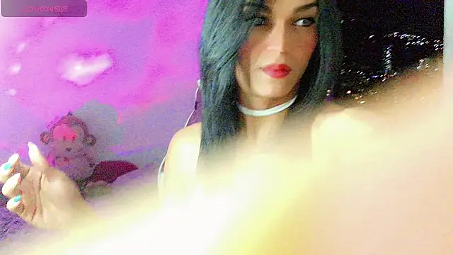 Snapshot of Ms-Zoehans chatting on 11, 10, 2025 Ms-Zoehans online show from 11, 10, 2025