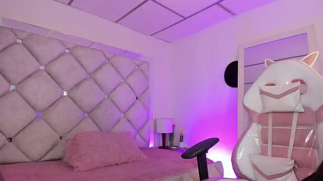 alessiaferry online show from 6, 2, 2026