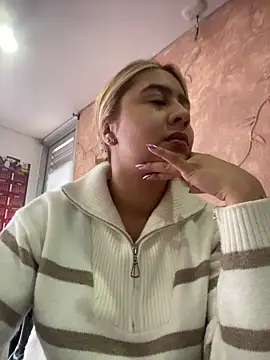 Miabonnett  online show from 23, 10, 2025