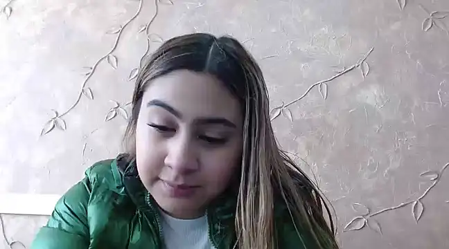 Miabonnett  online show from 27, 2, 2025