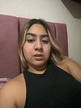 Miabonnett  online show from 8, 3, 2026