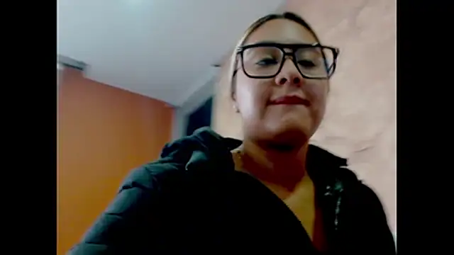 Miabonnett  online show from 14, 1, 2026