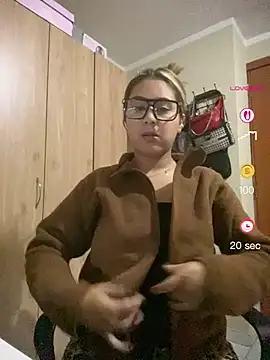 Miabonnett  online show from 7, 5, 2026