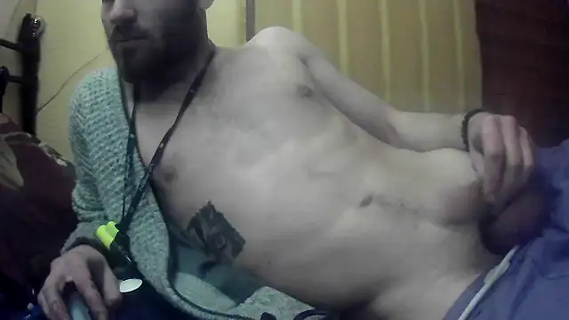 Snapshot of pervy_devil chatting on 12, 3, 2025 pervy devil online show from 12, 3, 2025