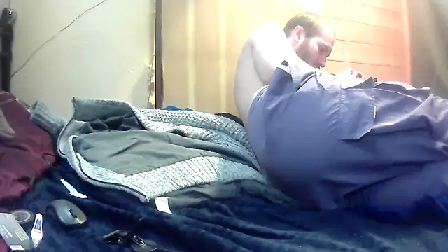 Snapshot of pervy_devil chatting on 12, 3, 2025 pervy devil online show from 12, 3, 2025