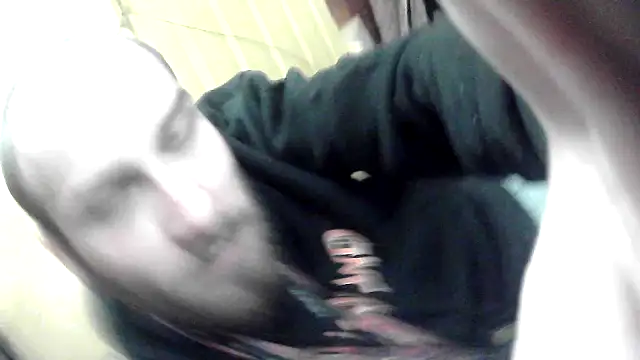 Snapshot of pervy_devil chatting on 4, 3, 2025 pervy devil online show from 4, 3, 2025