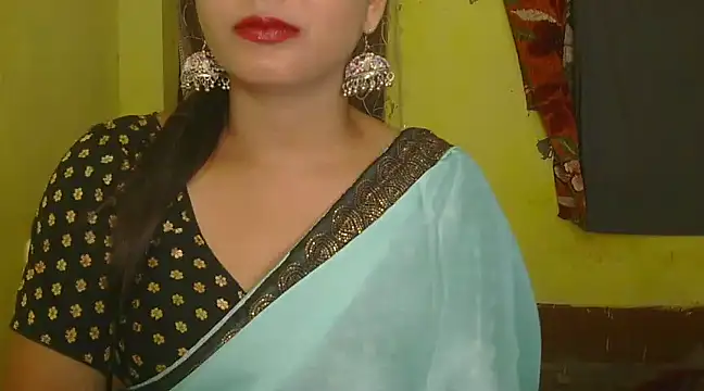 Snapshot of Model-Tanya chatting on 2, 3, 2025 Model-Tanya online show from 2, 3, 2025