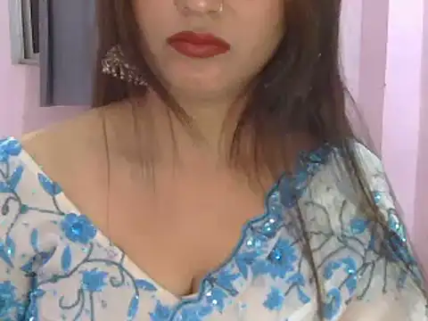 Snapshot of Model-Tanya chatting on 7, 2, 2025 Model-Tanya online show from 7, 2, 2025