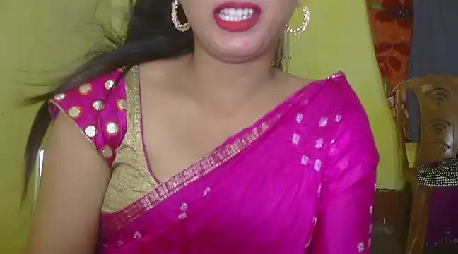 Snapshot of Model-Tanya chatting on 1, 3, 2025 Model-Tanya online show from 1, 3, 2025