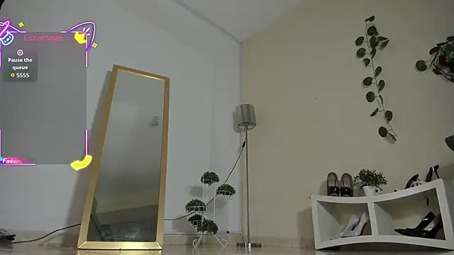 Snapshot of amelyaDreams chatting on 8, 10, 2025 amelyaDreams online show from 8, 10, 2025