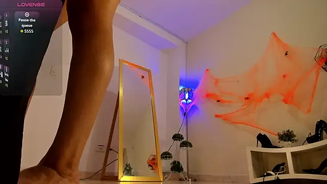 Snapshot of amelyaDreams chatting on 23, 10, 2025 amelyaDreams online show from 23, 10, 2025