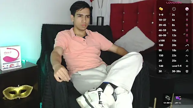 Snapshot of zack_thunder chatting on 11, 9, 2025 zack thunder online show from 11, 9, 2025