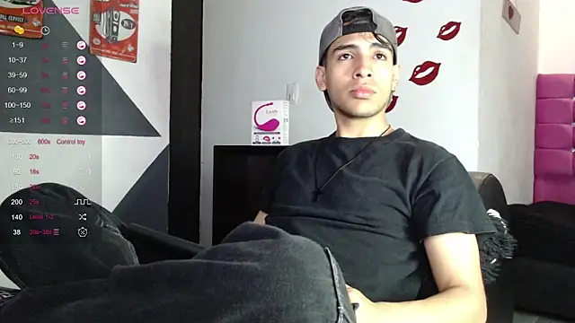 Snapshot of zack_thunder chatting on 16, 2, 2025 zack thunder online show from 16, 2, 2025