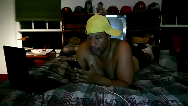 Snapshot of pimpdaddy4ever chatting on 30, 10, 2025 pimpdaddy4ever online show from 30, 10, 2025