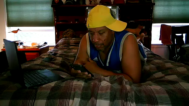 Snapshot of pimpdaddy4ever chatting on 28, 11, 2025 pimpdaddy4ever online show from 28, 11, 2025