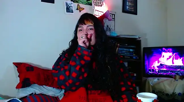sweetiee mary online show from 16, 2, 2025