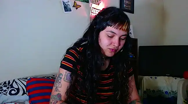 sweetiee mary online show from 25, 2, 2025