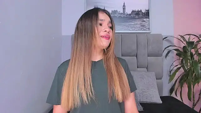 Snapshot of selene_tylor_ chatting on 18, 9, 2025 selene tylor online show from 18, 9, 2025