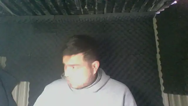 Snapshot of DirtyRcride chatting on 14, 2, 2025 DirtyRcride online show from 14, 2, 2025
