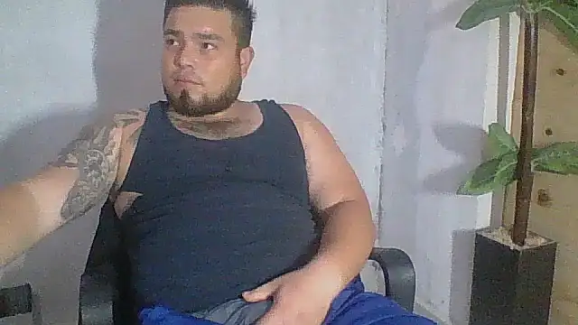 Snapshot of DirtyRcride chatting on 22, 9, 2025 DirtyRcride online show from 22, 9, 2025